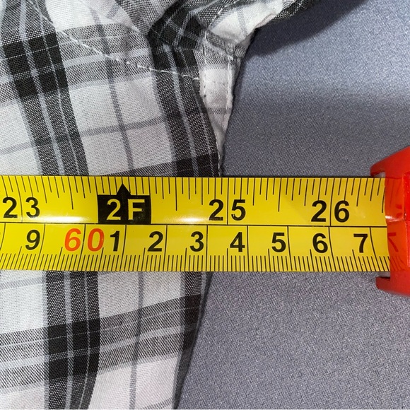 Wrangler® Riata Men's Size XXL Long Sleeve Shirt Western Black Plaid - Picture 7 of 7